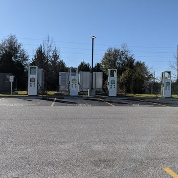 Electrify America - Walterboro - Electrify America Charging Station, Walterboro - EV Charging Stations Near Me - Walterboro, South Carolina Electrify America - Walterboro - Electrify America Charging Station, Walterboro - EV Charging Stations Near Me - Walterboro, South Carolina