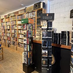 Black Squirrel Books & Espresso Bar