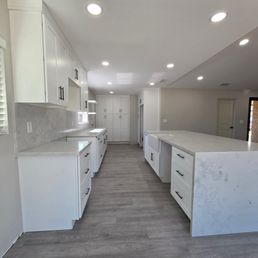 Island, cabinets