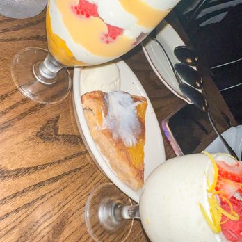 Pelato - Peach Melba, The Cloud, Torta All'ananas - Italian Near Me - Nashville, Tennessee Pelato - Peach Melba, The Cloud, Torta All'ananas - Italian Near Me - Nashville, Tennessee