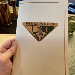 Senza Maeso - Menu cover