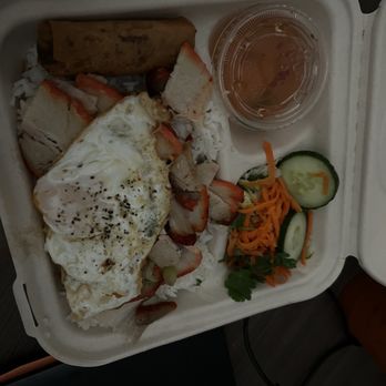 Roostar Vietnamese Grill - Pork belly box with fried egg - Vietnamese Near Me - Houston, Texas