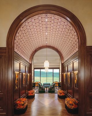 Lewis Cellars by null