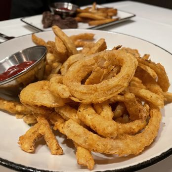 Harry & Izzy's - Delicious onion rings! - Steakhouses Near Me - Indianapolis, Indiana