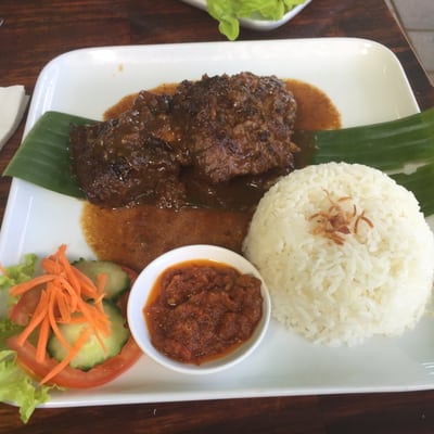 Bagus Cafe by null