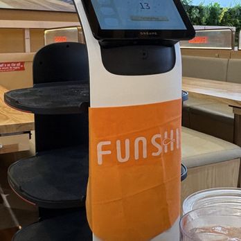 Funshi - Robot - Bubble Tea Near Me - Avon, Ohio