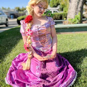 A Dream Party - Rapunzel - Face Painting Near Me