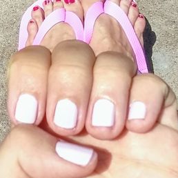Mani/pedi double shot Mani/pedi double shot
