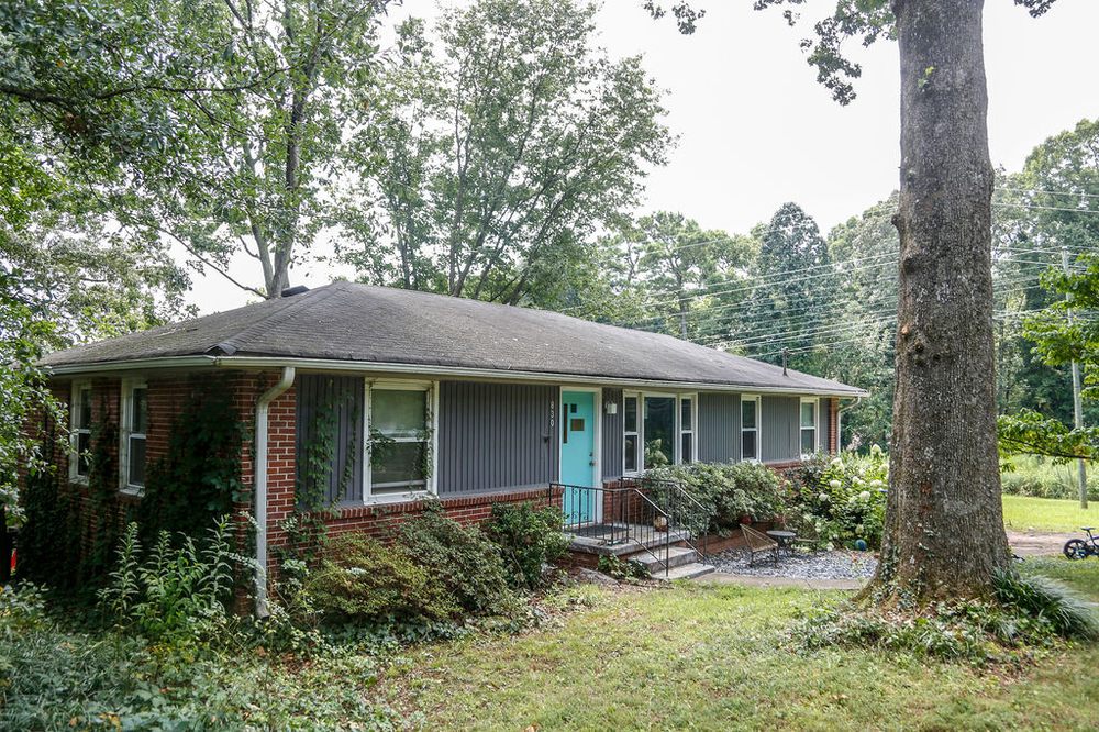 Slide of Dogwood Roofing