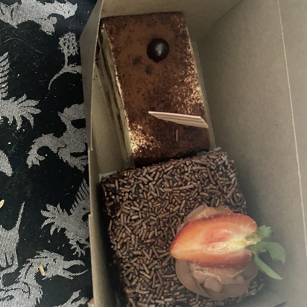Dulce Cafe - Chocolate Mousse Cake, Tiramisu - Coffee & Tea Near Me - Durham, North Carolina
