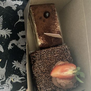 Dulce Cafe - Chocolate Mousse Cake, Tiramisu - Coffee & Tea Near Me - Durham, North Carolina
