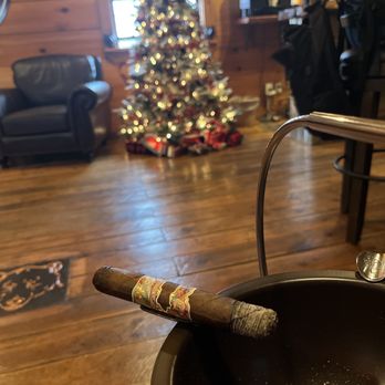 Smokey Bear Cigars & Cafe - Had a great experience,! Good cigars, good coffee, and good people! - Cigar Bars Near Me - Blue Ridge, Georgia