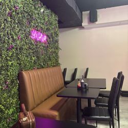 The Selfie Restaurant