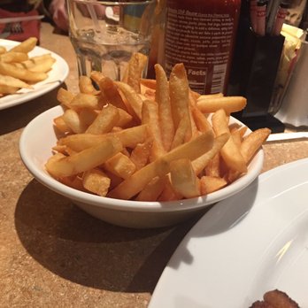 Café Central - Extra crispy French fries - American Near Me - Reno, Nevada