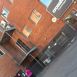 Crossfit Copenhagen Boxen - De løber på holdet før mig. Hmm...