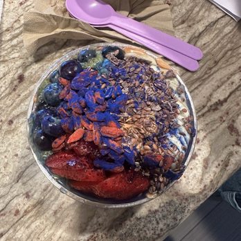 Acai Joint - small bowl - Juice Bars & Smoothies Near Me - Rowland Heights, California Acai Joint - small bowl - Juice Bars & Smoothies Near Me - Rowland Heights, California