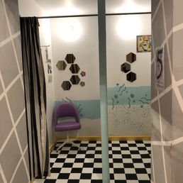 fitting room