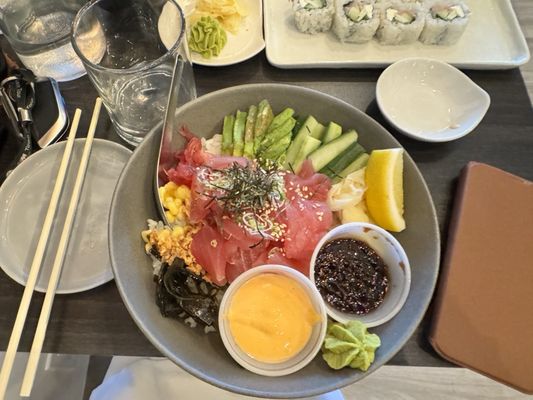 Tai Tai Japanese by null