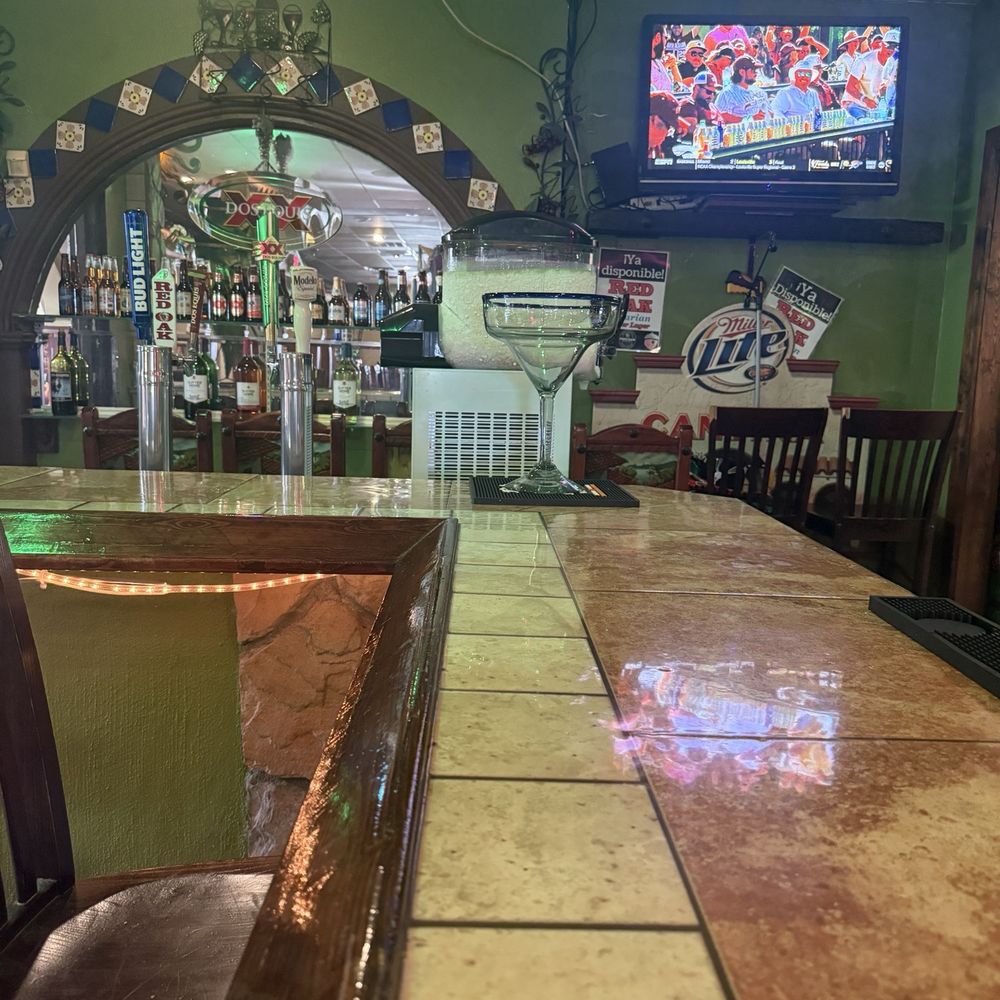 Mexico Restaurant - Bar area - Mexican Near Me - Greensboro, North Carolina Mexico Restaurant - Bar area - Mexican Near Me - Greensboro, North Carolina