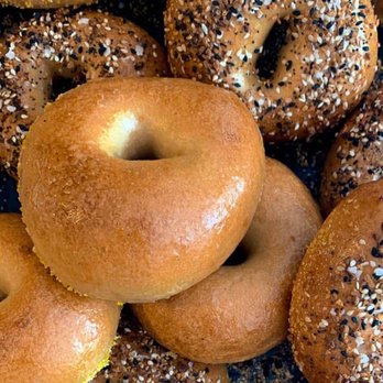 Rinker’s New York-Style Bagels - Everything bagels and plain - Bagels Near Me - Waco, Texas Rinker’s New York-Style Bagels - Everything bagels and plain - Bagels Near Me - Waco, Texas