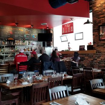 La Feria - Tapas Bars Near Me - Detroit, Michigan
