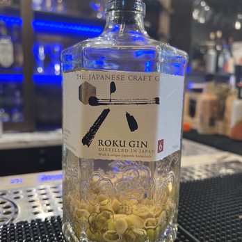 The Boardroom - Cocktail Bars Near Me - Kailua, Hawaii