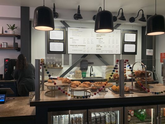 Prevail Union | MGM by null