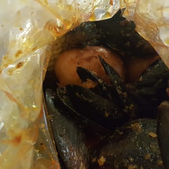 Crab In A Bag - Mussels! Too yummy. - Seafood Near Me - Bakersfield, California