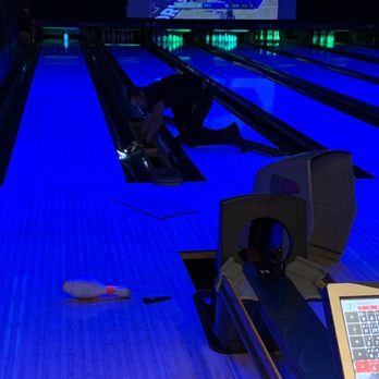 Dave & Buster's Concord - Repairs while were being timed - American Near Me - Concord, North Carolina