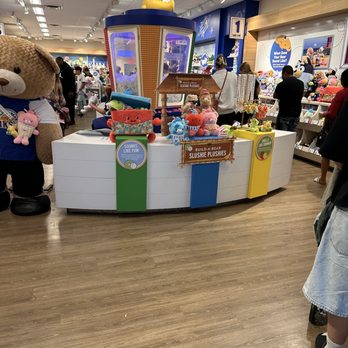 Build-A-Bear Workshop - Store - Toy Stores Near Me - Oklahoma City, Oklahoma