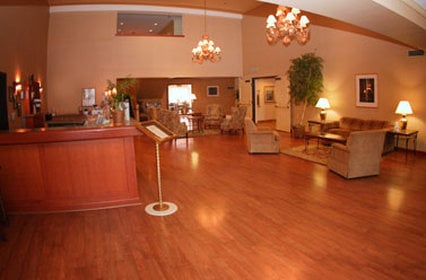 Carriage House Inn by null