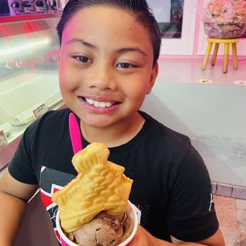 Coastal Cone - Chocolate - Ice Cream & Frozen Yogurt Near Me - Ventura, California Coastal Cone - Chocolate - Ice Cream & Frozen Yogurt Near Me - Ventura, California