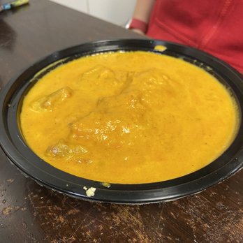 Hyderabad Tandoori - a plate of food on a table - Indian Near Me - Queens, New York