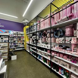 Five Below