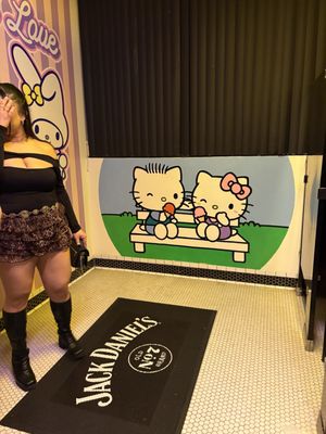 Uncle Ollie’s Penthouse by null