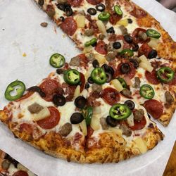 Knight Pizza - Subbed the Hawaiian Sauce for Mariana.
