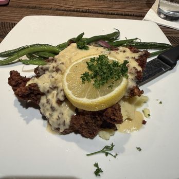 Twigs Bistro and Martini Bar - Chicken Dijon - Bars Near Me - Spokane, Washington