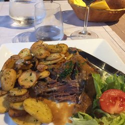 Le Petit Tonneau - The Confit Canar is phenomenal!