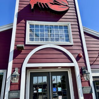 Red Lobster - Front Entrance - Seafood Near Me - Valencia, California Red Lobster - Front Entrance - Seafood Near Me - Valencia, California