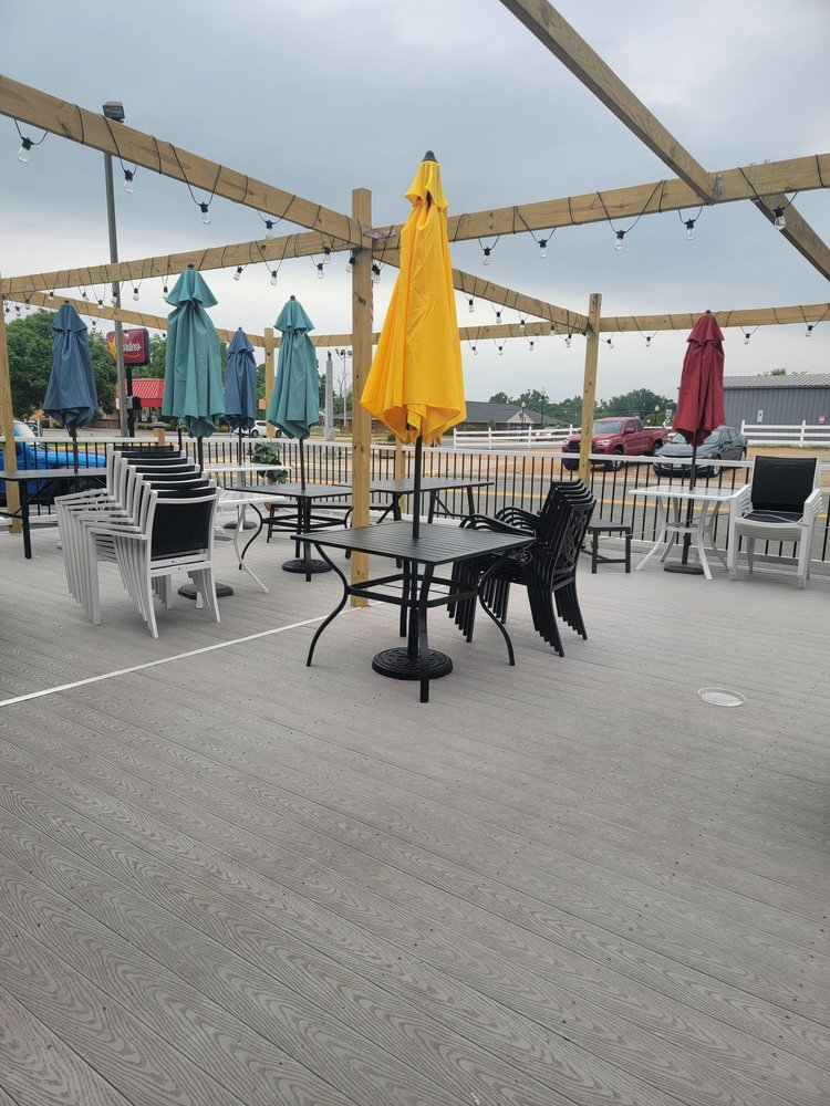 Nelson's Mexican Restaurant, Blackstone Roadtrippers