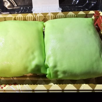 Xe Kem - Durian Pandan leaf crepes - Desserts Near Me - North York, Ontario Xe Kem - Durian Pandan leaf crepes - Desserts Near Me - North York, Ontario