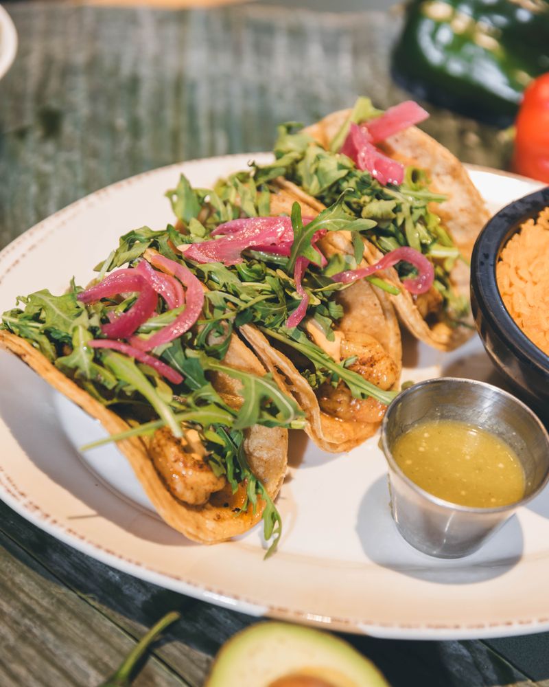 La Victoria Barra + Cocina Mexicana - Chicago