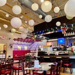 Bonjung Sushi & Korean BBQ - Cute design and cozy