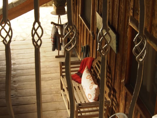 Inn Paradiso by null