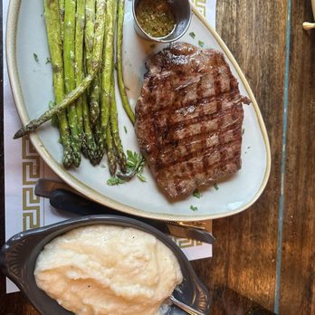 The Sizzle BBQ - Wow, loved this place! Fabulous food, excellent service, generous portions, awesome atmosphere, place was very impressive. - Sandwiches Near Me - Newton, New Jersey