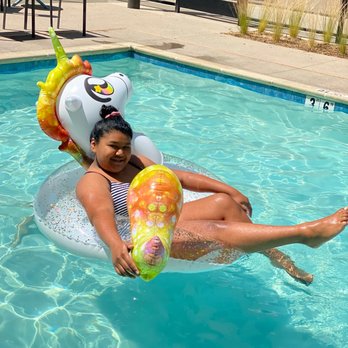 SpringHill Suites by Marriott Valencia - Pool time - Hotels Near Me - Valencia, California SpringHill Suites by Marriott Valencia - Pool time - Hotels Near Me - Valencia, California