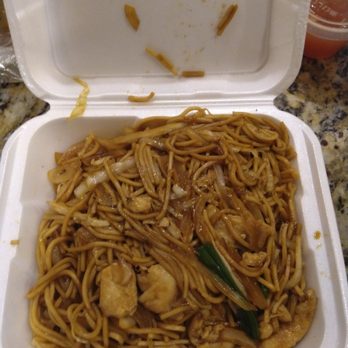 Tasty Eggroll - Chix lo mein - Chinese Near Me - Plano, Texas Tasty Eggroll - Chix lo mein - Chinese Near Me - Plano, Texas