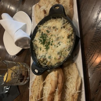 Sorellina - Spinach dip comes with garlic bread! - Italian Near Me - Traverse City, Michigan Sorellina - Spinach dip comes with garlic bread! - Italian Near Me - Traverse City, Michigan