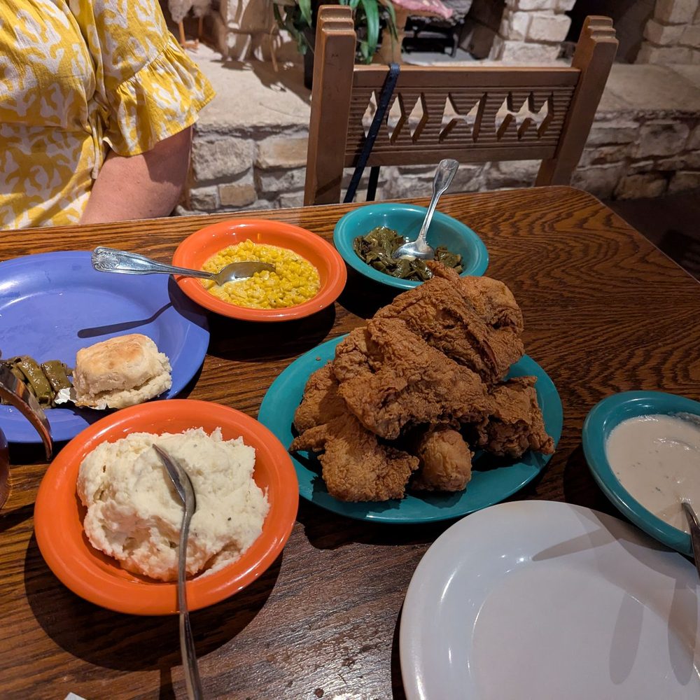 テリー Double-Edged Sword: Exploring the Mitochondria–Complement