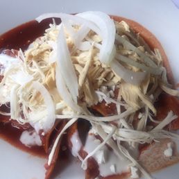 Chilaquiles w/ Pollo in delicious red sauce: this photo barely captures the excellent flavors and ample size ($98MX) Chilaquiles w/ Pollo in delicious red sauce: this photo barely captures the excellent flavors and ample size ($98MX)